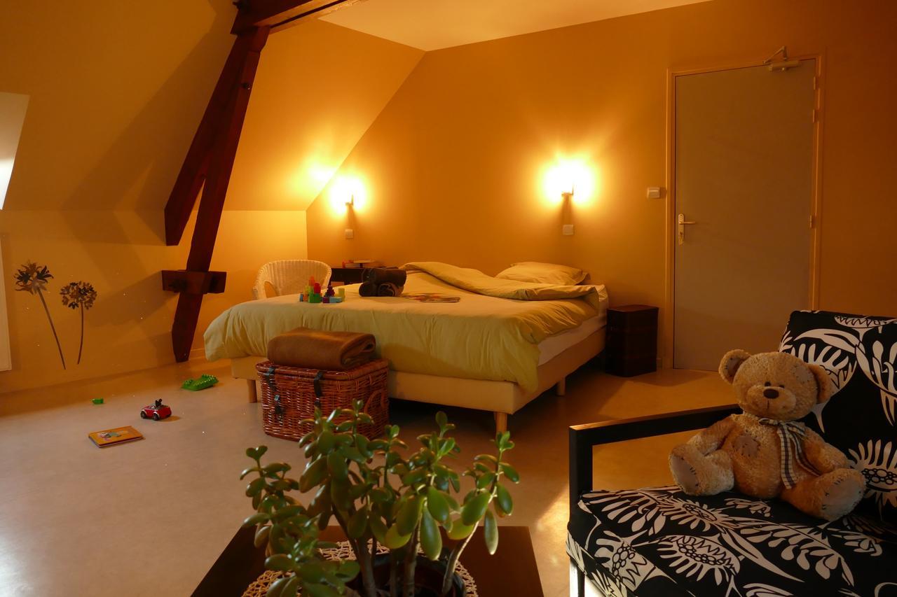 Ferme Du Chateau Monampteuil Εξωτερικό φωτογραφία