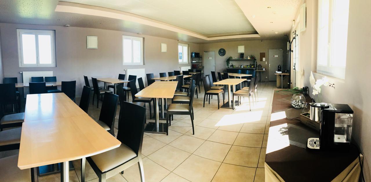 Ferme Du Chateau Monampteuil Εξωτερικό φωτογραφία